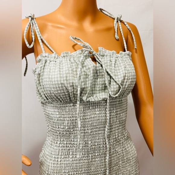 Princess Polly Korina Light Green Gingham Shirred Mini Dress - Size 4 - Picture 6 of 8